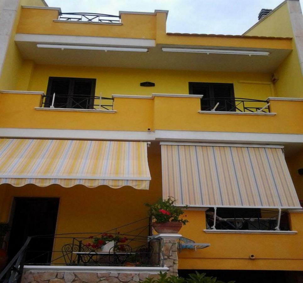 B&B Casavecchia กัลลีโปลี ภายนอก รูปภาพ